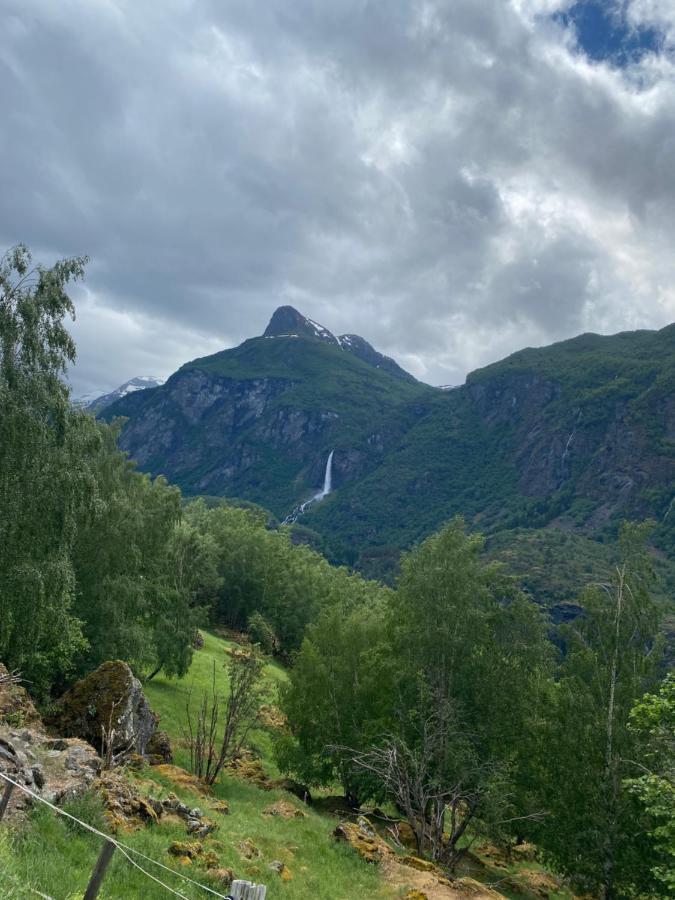 Indreli Feriehus Flåm Buitenkant foto