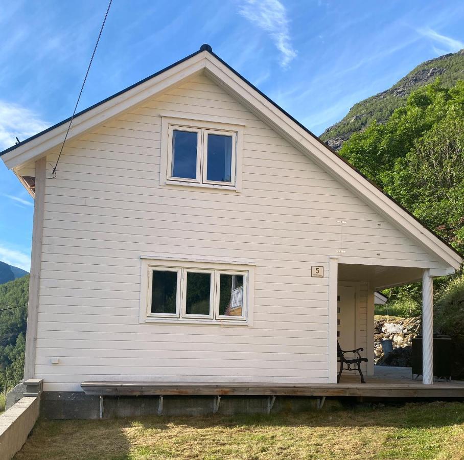 Indreli Feriehus Flåm Buitenkant foto